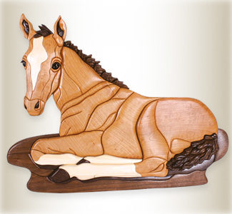 Lying Colt Intarsia Pattern