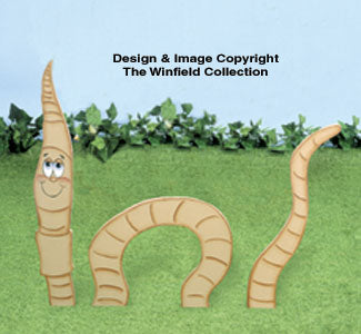 Giant Garden Worm Woodcraft Pattern