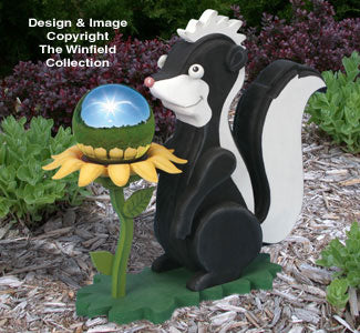 Skunk Gazing Ball Pattern Wood Pattern - The Winfield Collection