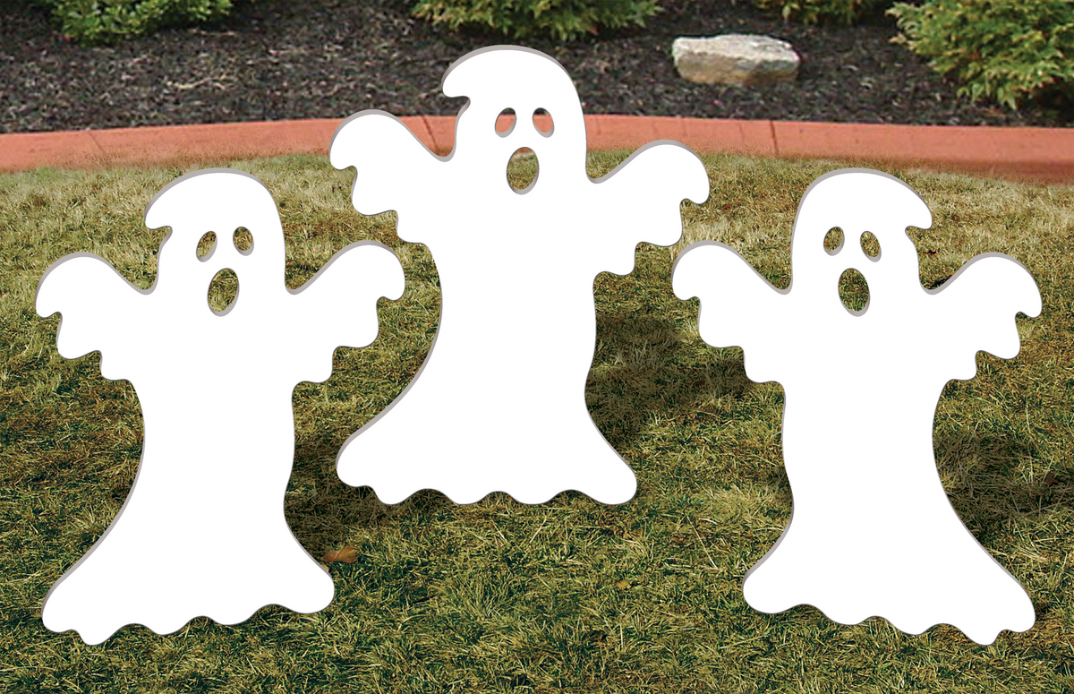 Ghostly Trio All-Weather Outdoor Display